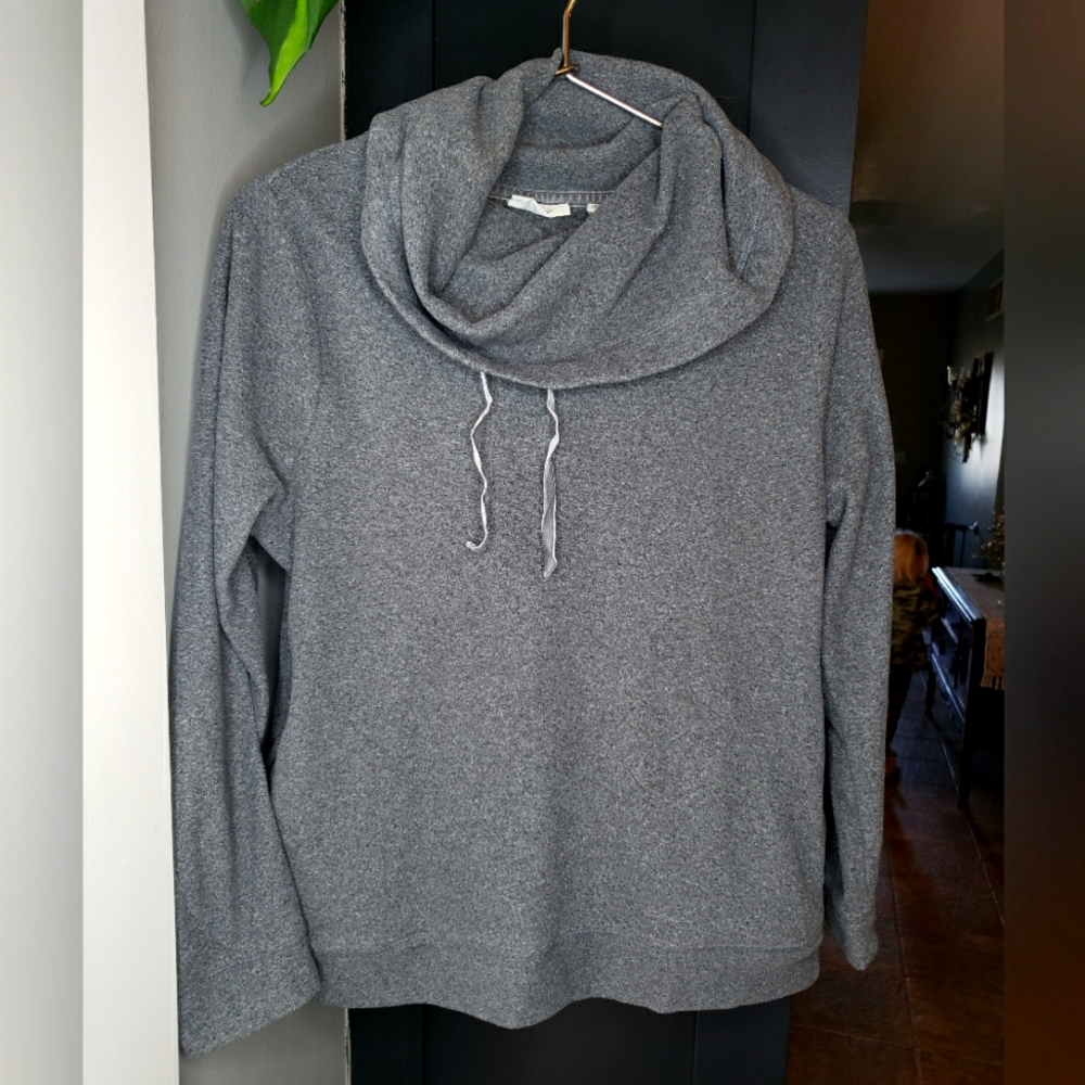 L.L. bean fleece grey women's pullover size medium